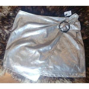 NWT Zara Platinum Rogue Metallic Wrap Skirt